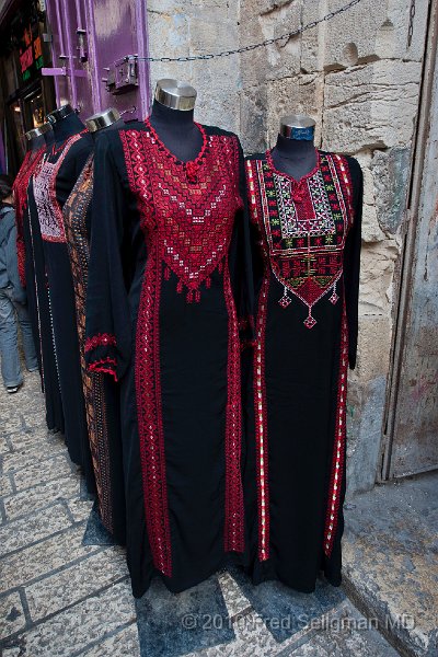 20100408_111257 D3.jpg - Lady's dress shop, Islamic Quarter